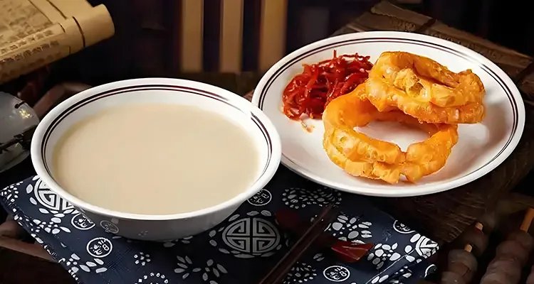 Beijing Douzhir: A Bold Adventure in Chinese Snacks - China Wonders Guide