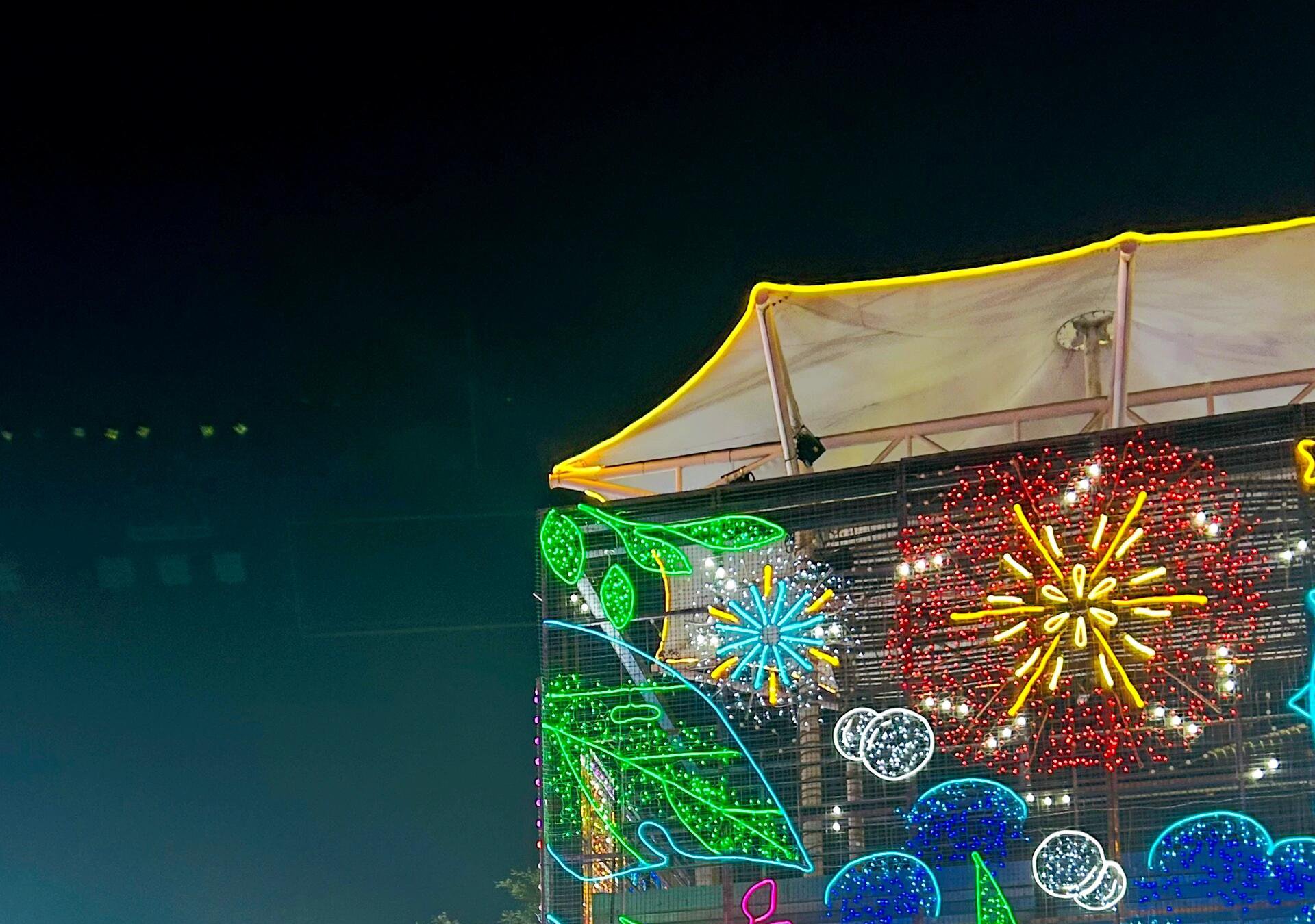 Night Guide to Tianjin Eye Food Street: Best Eats & Local Tips